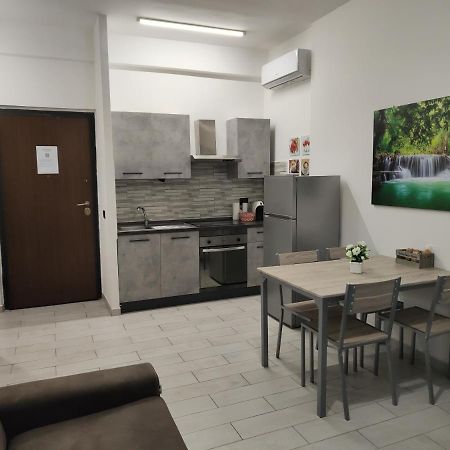 Apartamento Casa Trezza Latina Exterior foto